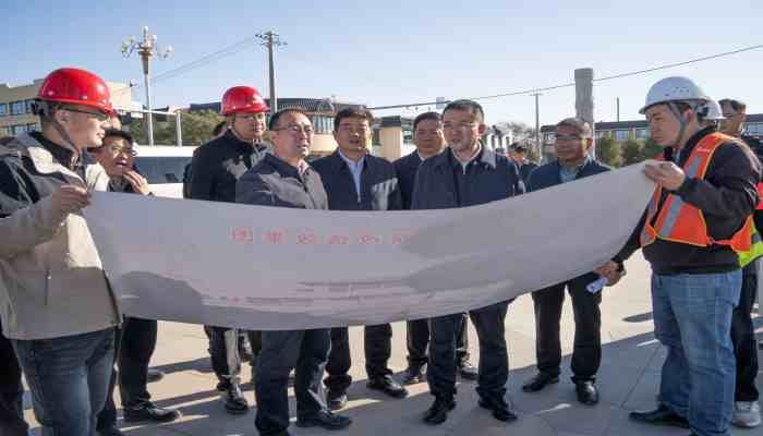 酒泉市委常委、肅州區(qū)委書記李生潛督查調(diào)研生態(tài)公司多個(gè)在建項(xiàng)目